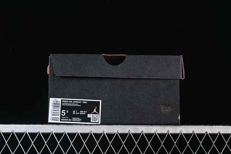 All categories Air Jordan Jordan series basketball shoes Air Jordan 1 Mid Air Jordan 1 Mid AJ1 Joe 1 black and white orange mid-top cultural and casual sneakers DQ8426-801